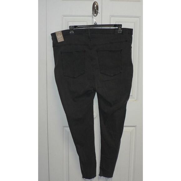 Madewell Women's High-Rise Raw Hem Skinny Jeans in Kerns Wash Black 42W $128 - Picture 6 of 8